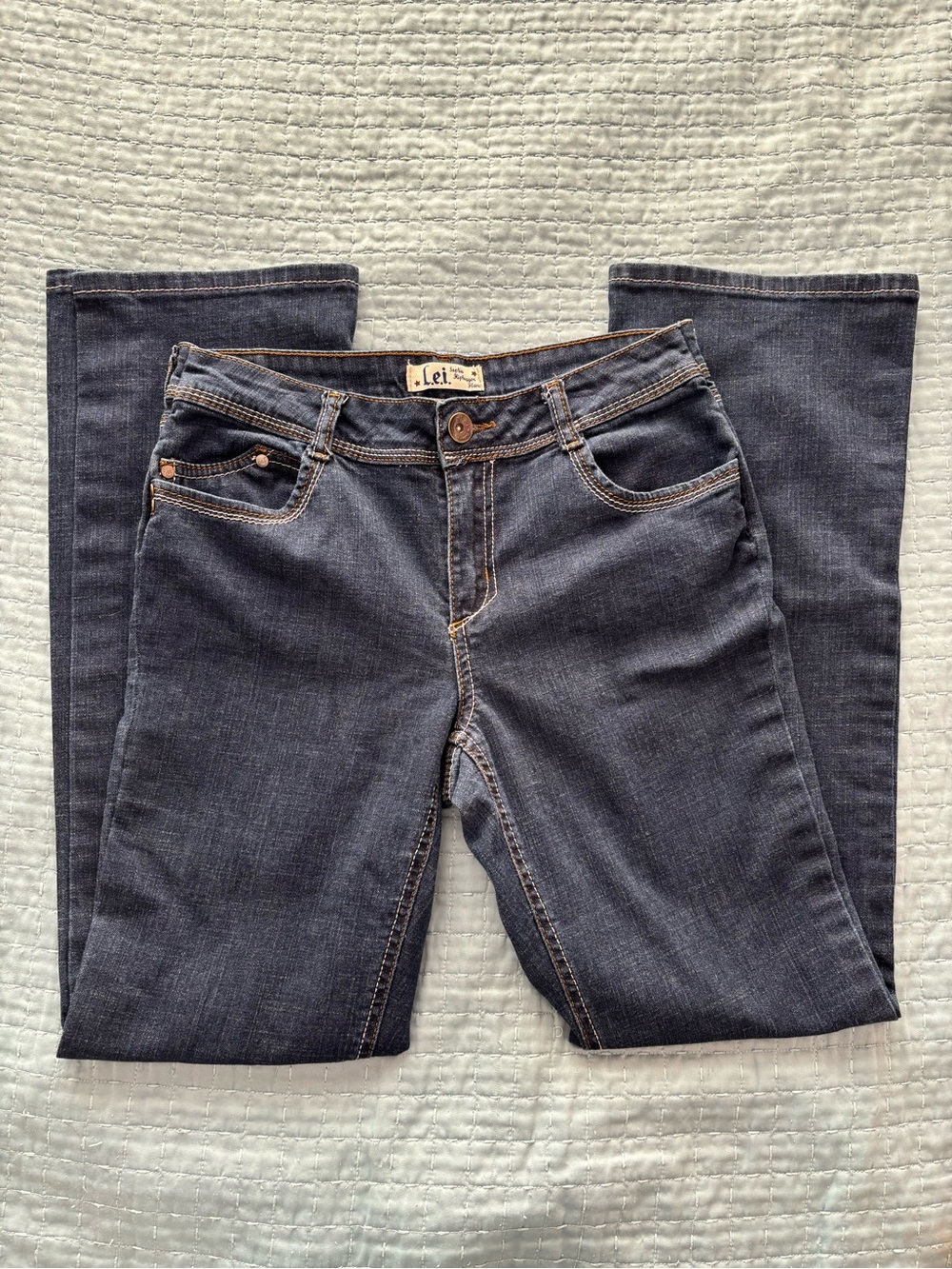 lei Sophia Hiphugger Flare Jeans